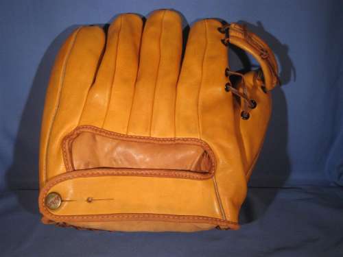 Billy Herman Wilson 639 Back